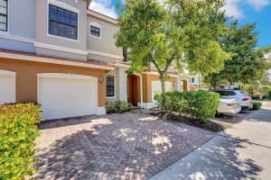 151 Delancey Ave, Delray Beach, FL 33484, Sold 01/03/22