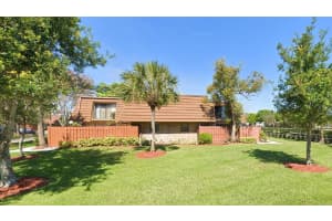 1302 Nebraska Ave #9a, Fort Pierce, FL 34950, Sold 11/05/21