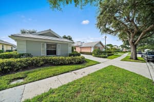 8561 Doverbrook Dr, Palm Beach Gardens, FL 33410, Sold 12/22/21
