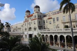 235 Sunrise Ave, Palm Beach, FL 33480, Sold 10/22/21