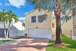 4252 Pine Hollow Cir, Greenacres, FL 33463, Sold 12/10/21