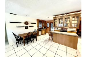 800 Ryanwood Dr, West Palm Beach, FL 33413, Sold 10/29/21