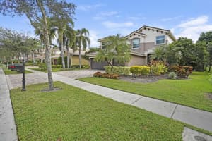 11778 Foxbriar Lake Trail, Boynton Beach, FL 33473, Sold 12/07/21
