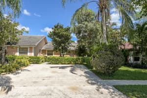 1392 Riverside Cir, Wellington, FL 33414, Sold 01/26/22