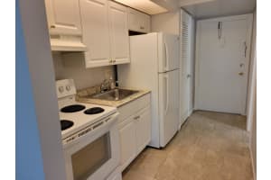 604 NW 13th St, Boca Raton, FL 33486, Sold 12/21/21