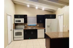 1717 SW 5th St, Fort Lauderdale, FL 33312, Sold 11/15/21