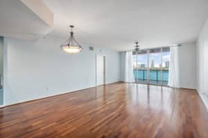 2650 Lake Shore Dr, Riviera Beach, FL 33404, Sold 01/11/22