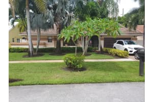 9315 Laurel Green Dr, Boynton Beach, FL 33437, Sold 12/22/21