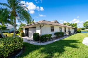 7160 SE Bunker Hill Ct, Hobe Sound, FL 33455, Sold 10/25/21