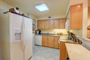 1000 Spanish River Rd #4g, Boca Raton, FL 33432, Sold 12/24/21