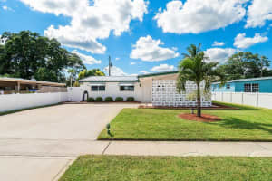 759 Hibiscus Dr, Royal Palm Beach, FL 33411, Sold 11/08/21