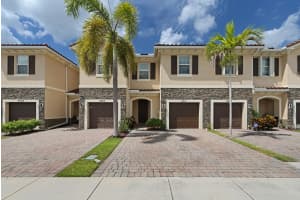 4311 Chalmers Ln, West Palm Beach, FL 33417, Sold 11/12/21