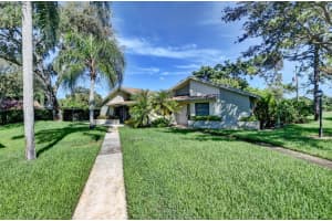 3927 Arelia Dr, Delray Beach, FL 33445, Sold 12/06/21