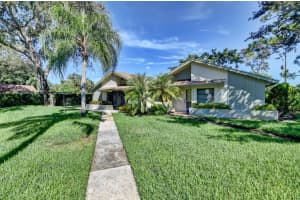 3927 Arelia Dr, Delray Beach, FL 33445, Sold 12/06/21