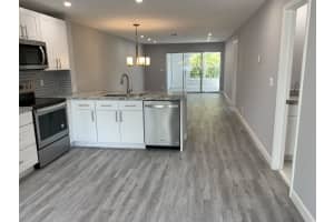 5264 Privet Pl, Delray Beach, FL 33484, Sold 11/05/21