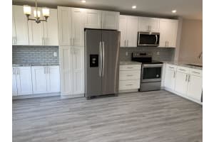 5264 Privet Pl, Delray Beach, FL 33484, Sold 11/05/21