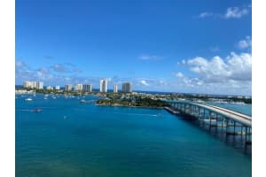2640 Lake Shore Dr, Riviera Beach, FL 33404, Sold 01/06/22