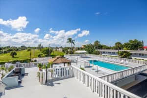 3040 Lake Shore Dr, Riviera Beach, FL 33404, Sold 01/25/22