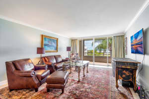 3701 S Flagler Dr APT B204, West Palm Beach, FL 33405, Sold 12/03/21
