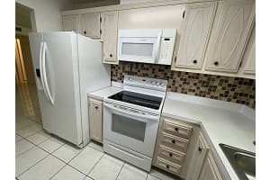 210 Bayview Ave #40b, Boynton Beach, FL 33435, Sold 11/12/21