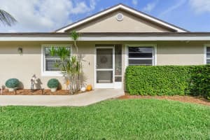 1256 W Lakes Dr, Deerfield Beach, FL 33442, Sold 11/19/21