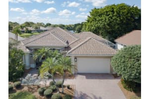 897 SW Lighthouse Dr, Palm City, FL 34990, Sold 11/05/21