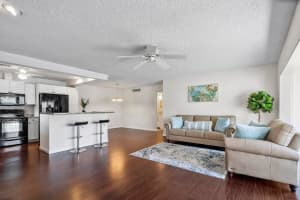 2395 Jaeger Dr #4d, Delray Beach, FL 33444, Sold 11/15/21