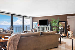 3000 N Ocean Dr, Riviera Beach, FL 33404, Sold 11/23/21