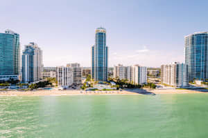 3101 S Ocean Dr, Hallandale Beach, FL 33009, Sold 01/10/22