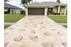 159 Sunflower Cir, Royal Palm Beach, FL 33411, Sold 11/05/21