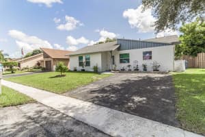9460 NW 45th Pl, Sunrise, FL 33351, Sold 11/15/21