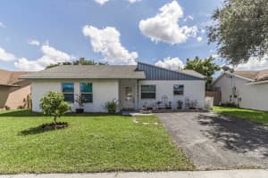 9460 NW 45th Pl, Sunrise, FL 33351, Sold 11/15/21