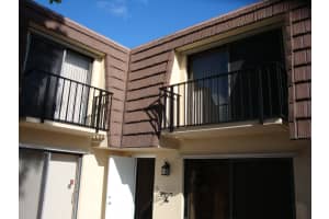 2435 Moreland Pl, Lake Worth, FL 33461, Sold 11/08/21