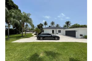 3225 Karen Dr, Delray Beach, FL 33483, Sold 12/06/21