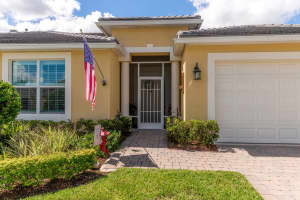 6121 NW Denmore Ln, Port St. Lucie, FL 34983, Sold 12/06/21