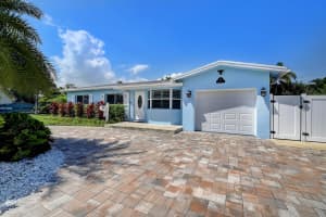 1671 NW 11th St, Boca Raton, FL 33486, Sold 11/30/21