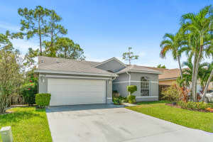 176 Heatherwood Dr, Royal Palm Beach, FL 33411, Sold 12/22/21