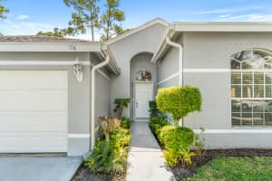 176 Heatherwood Dr, Royal Palm Beach, FL 33411, Sold 12/22/21