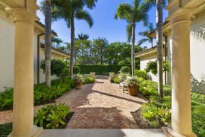 76 Gomez Rd, Hobe Sound, FL 33455, Sold 01/28/22