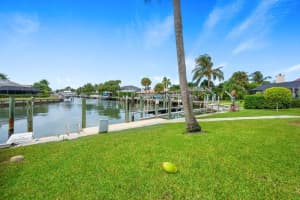 3959 N Ocean Dr, West Palm Beach, FL 33404, Sold 10/29/21