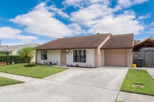 5756 Ellis Hollow Rd E, Lake Worth, FL 33463, Sold 11/22/21