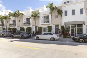 111 SE 1st Ave, Delray Beach, FL 33444, Sold 12/20/21