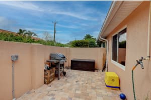 5255 Grande Palm Cir, Delray Beach, FL 33484, Sold 12/06/21
