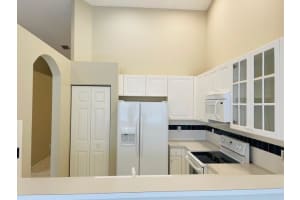 223 E Coral Trace Cir, Delray Beach, FL 33445, Sold 12/01/21