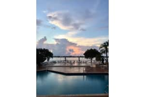 5600 N Flagler Dr # 1, West Palm Beach, FL 33407, Sold 12/15/21