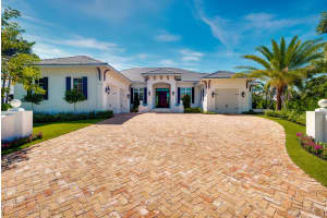 976 Cypress Dr, Delray Beach, FL 33483, Sold 04/25/22