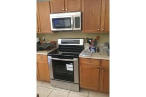 324 SE Bloxham Way, Stuart, FL 34997, Sold 02/01/22