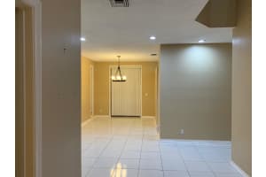 11243 Lakeview Dr, Coral Springs, FL 33071, Sold 02/16/22