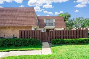 3044 SW Sunset Trace Cir, Palm City, FL 34990, Sold 01/11/22