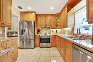 6700 Overland Dr, Delray Beach, FL 33484, Sold 11/10/21